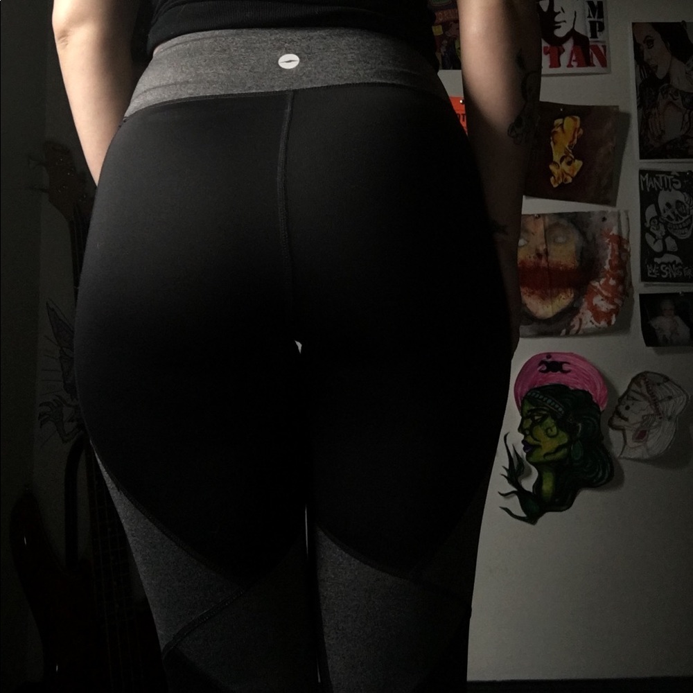 Athletic pants - Picture 3 of 7